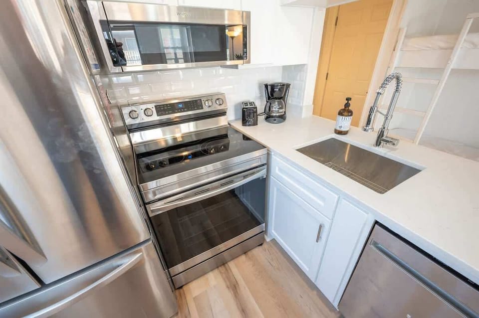 Newly Remodeled Kitchen!