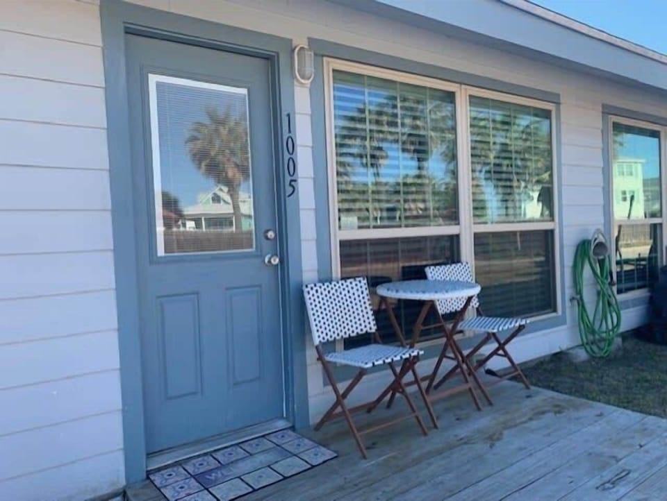 Out side porch