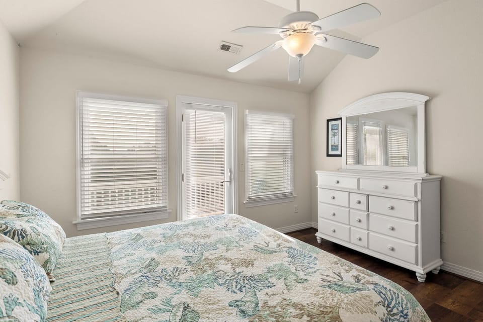 CC372: Sidebar | Top Level Bedroom 5