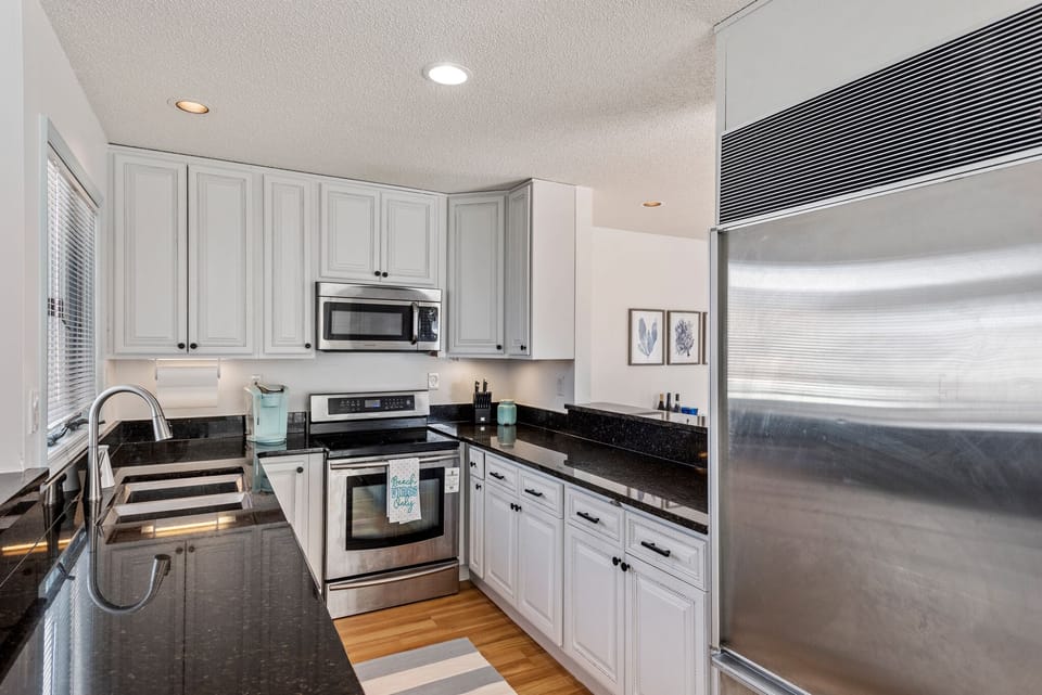 CL622: Carr'd Aweigh | Top Level Kitchen