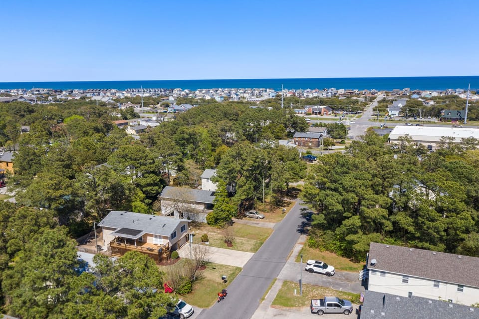 GR9612: Barefoot Bliss l Aerial View
