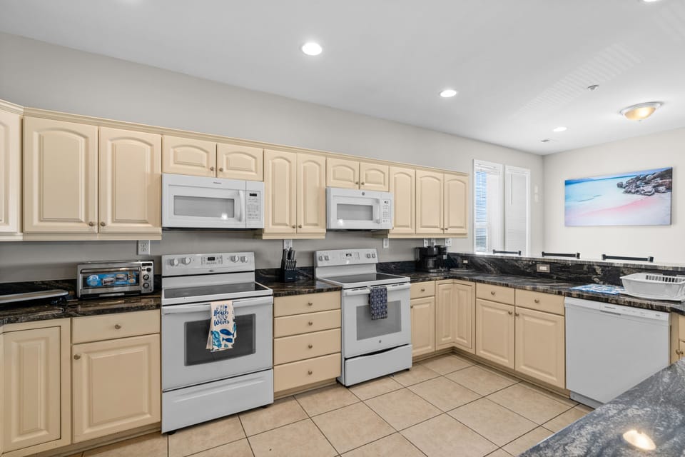 Double appliances for your convenience. 