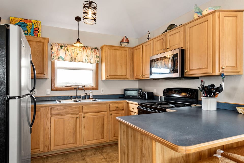 KDN4819: Freebird l Top Level Kitchen Area