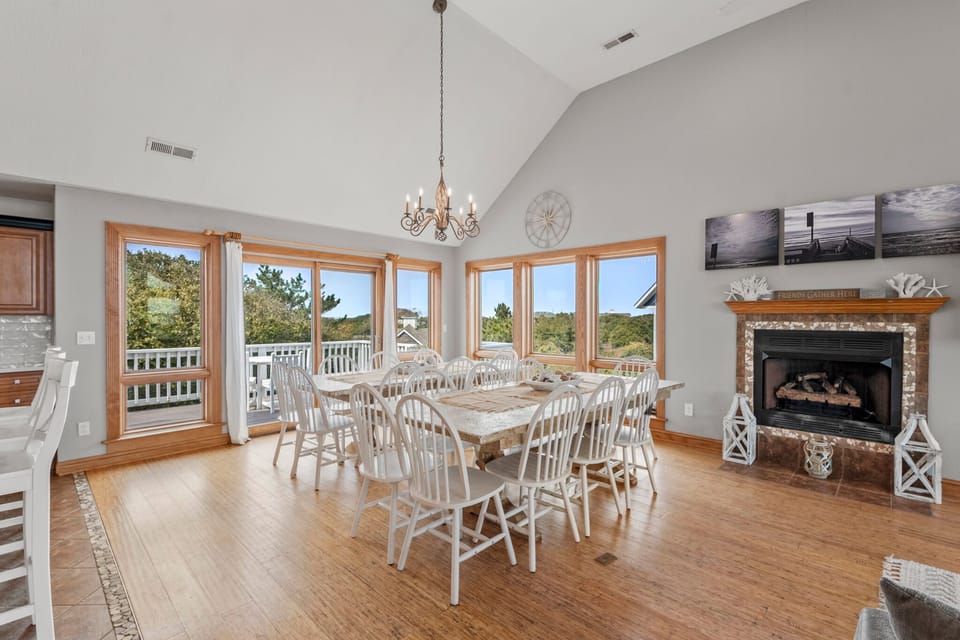 PI165: Gratitude | Top Level Dining Area
