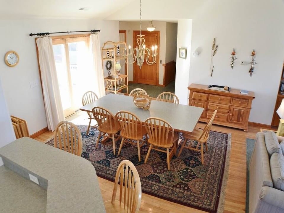 Dining Area and Kitchen