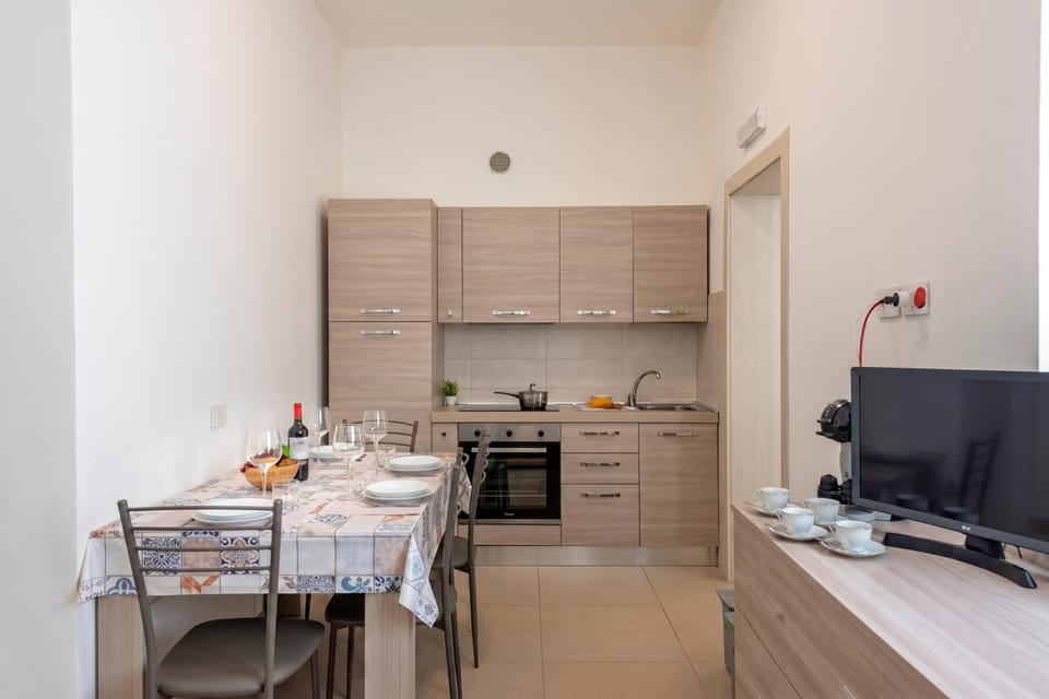 Kitchen and dining area