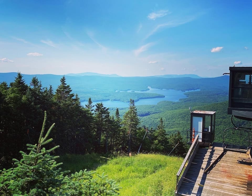 Less than a mile to Mt Snow. Scenic Chairlift rides open Fri-Sun 
(in season)