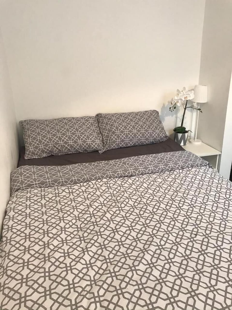 Bedroom 2, double bed.