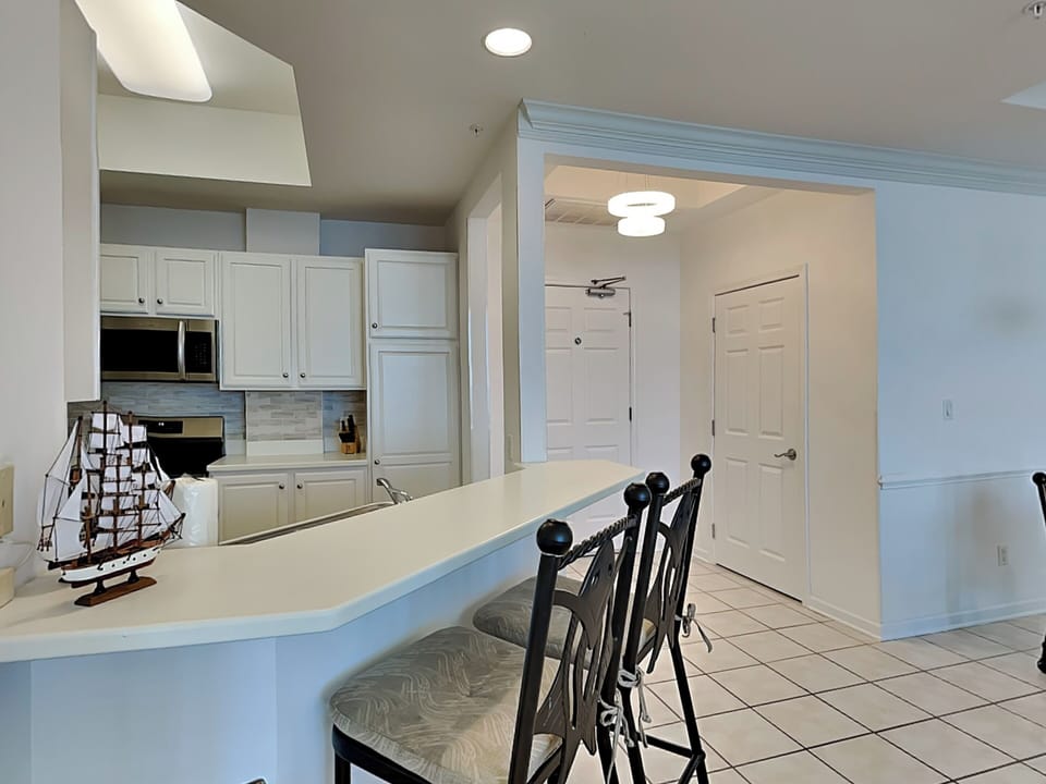Breakfast Bar