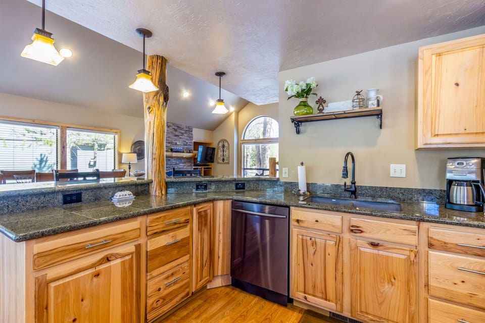 Kitchen - Main Level