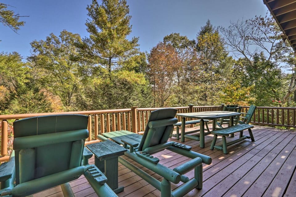 Lower Level Deck