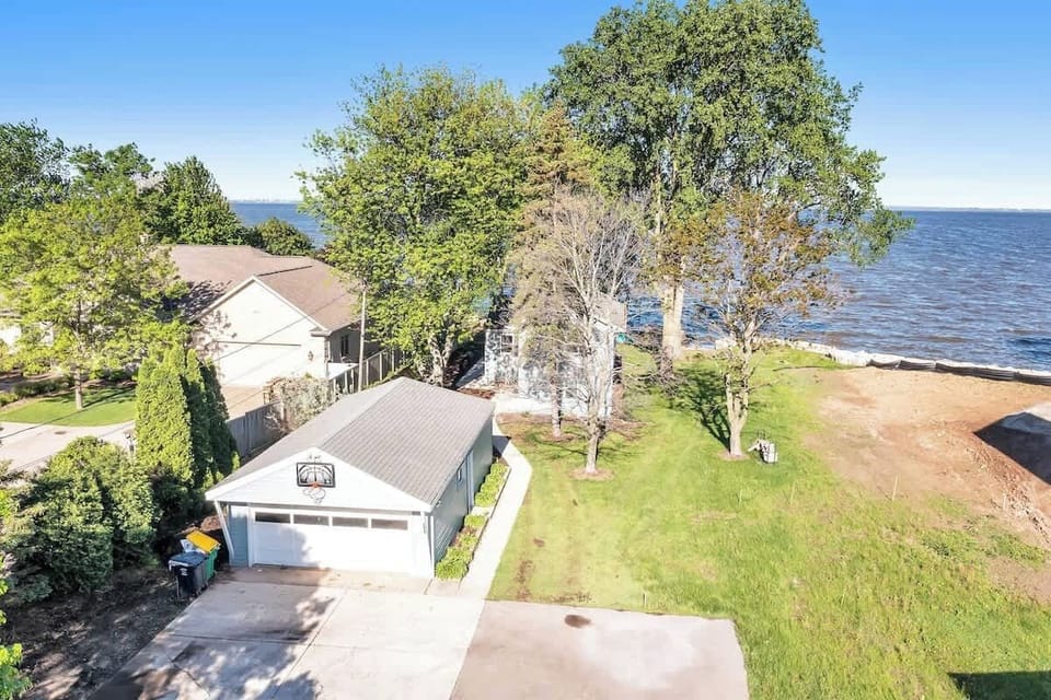 Nice view of property from the air. Note that our driveway is shared with the neighbor and only the concrete in front of our garage is our parking area. It is plenty big enough to fit up to 4 cars.