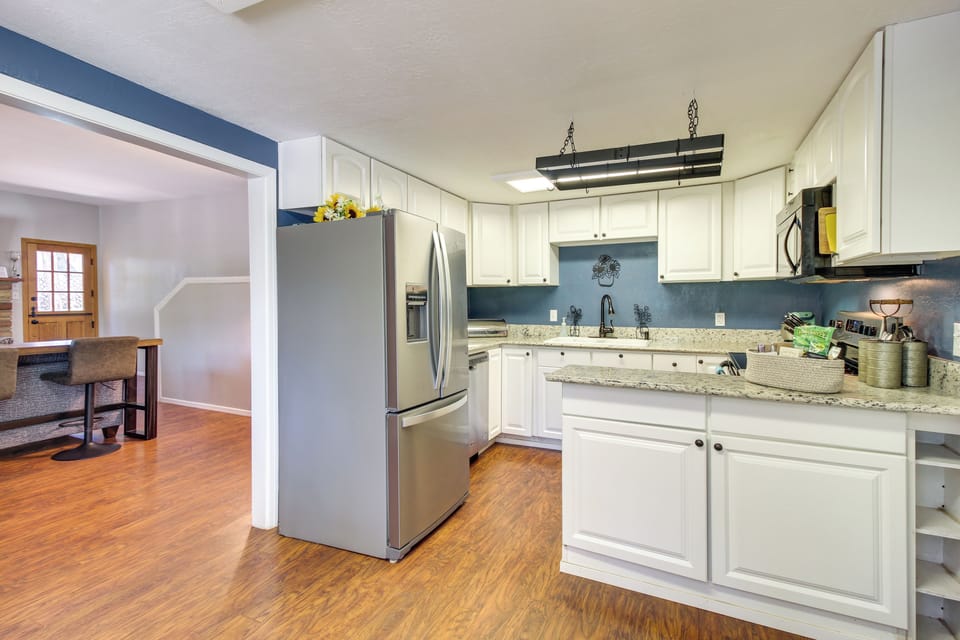 Kitchen | 1st Floor | Fully Equipped | Cooking Basics