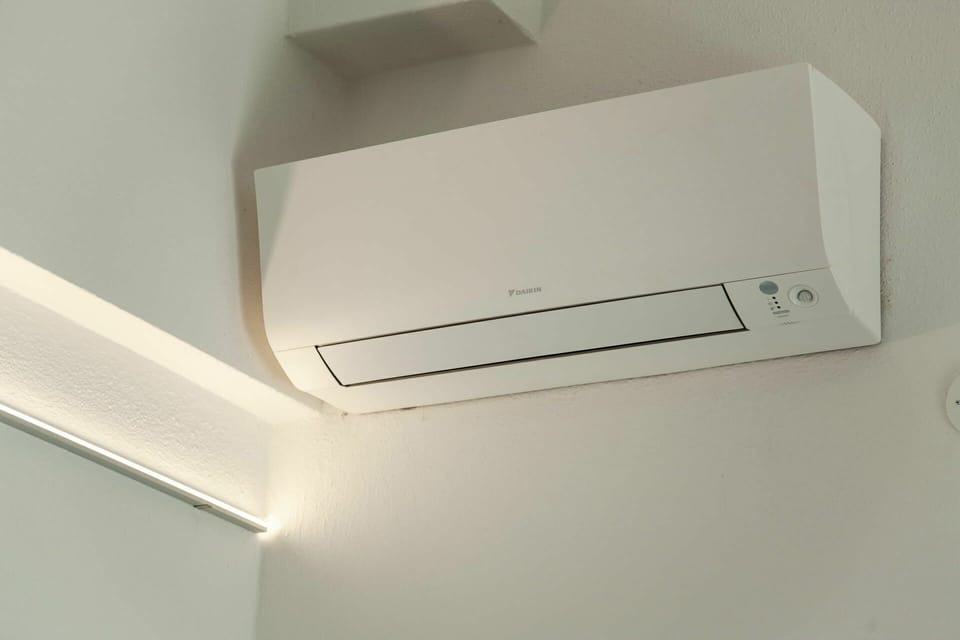 Dining Room, Facilities, Kitchen, Living Room