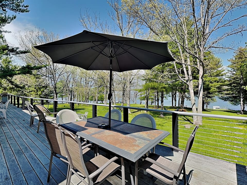 Lake View Deck w. Seating + Dining Spaces