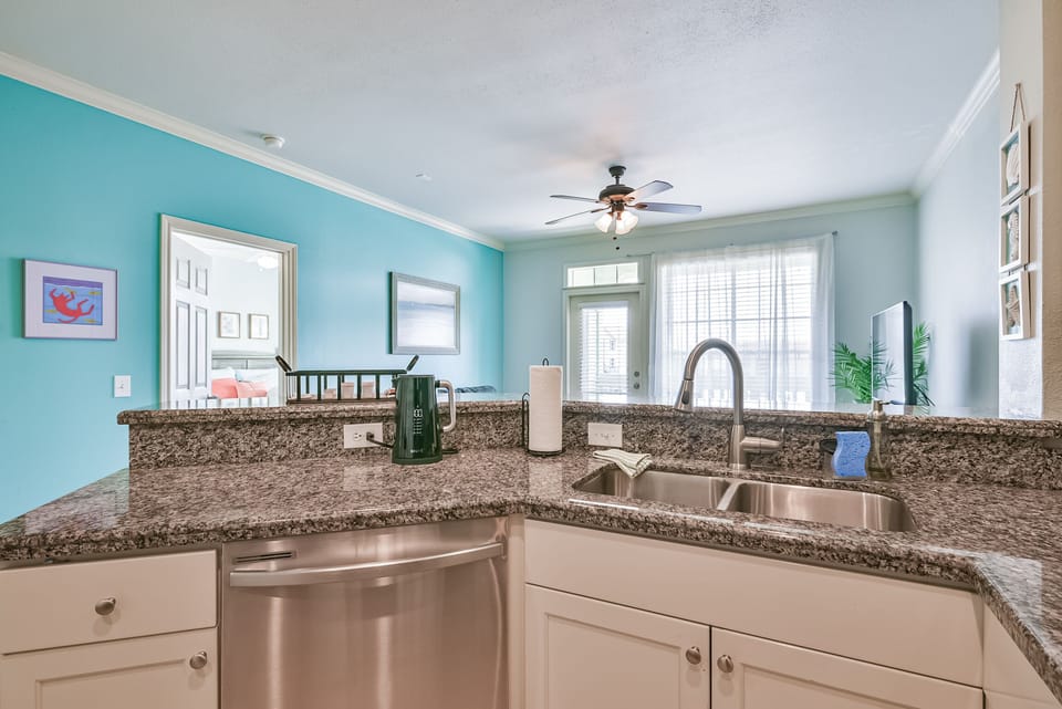 Kitchen bar