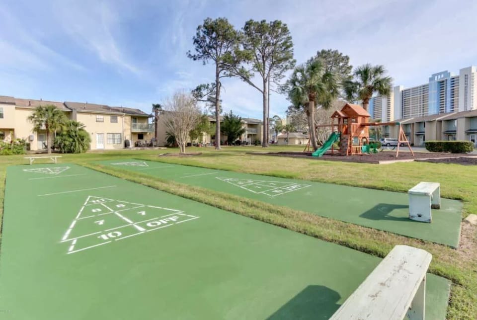 Sport court