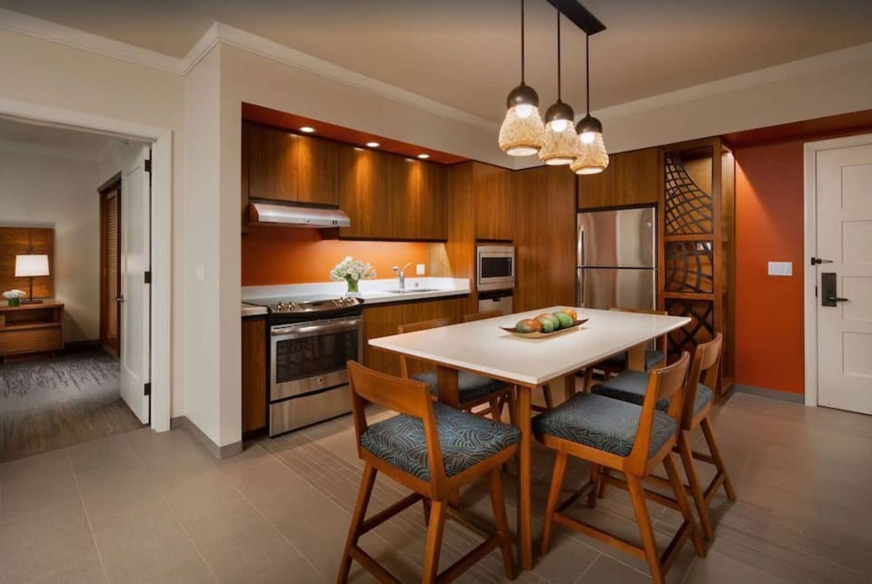 Each villa comes with a fully-equipped kitchen--dine on the lanai or inside.
