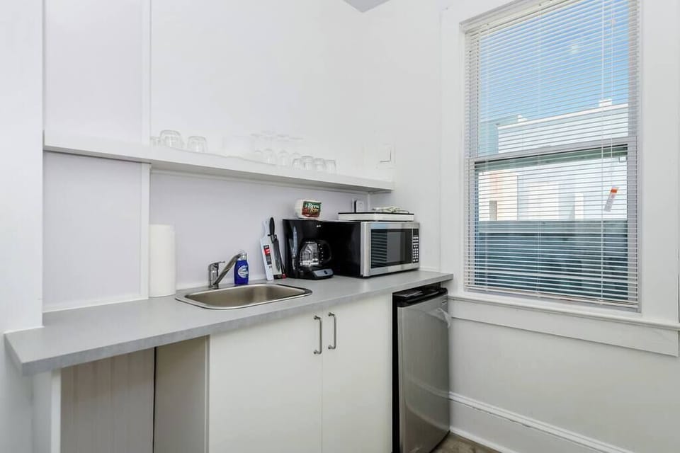 Kitchenette
