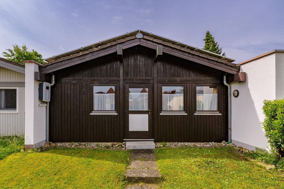 Facade / entrance