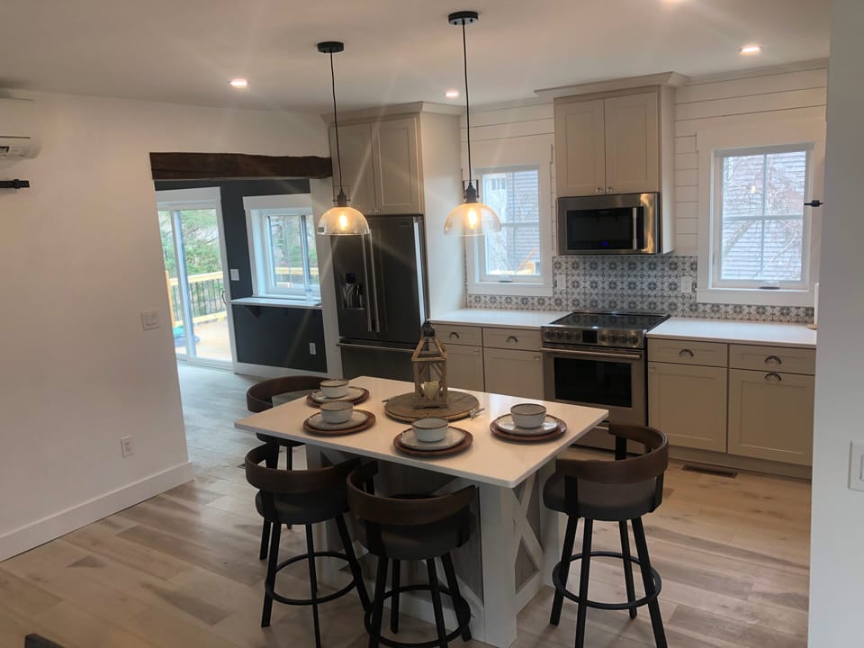 Kitchen island