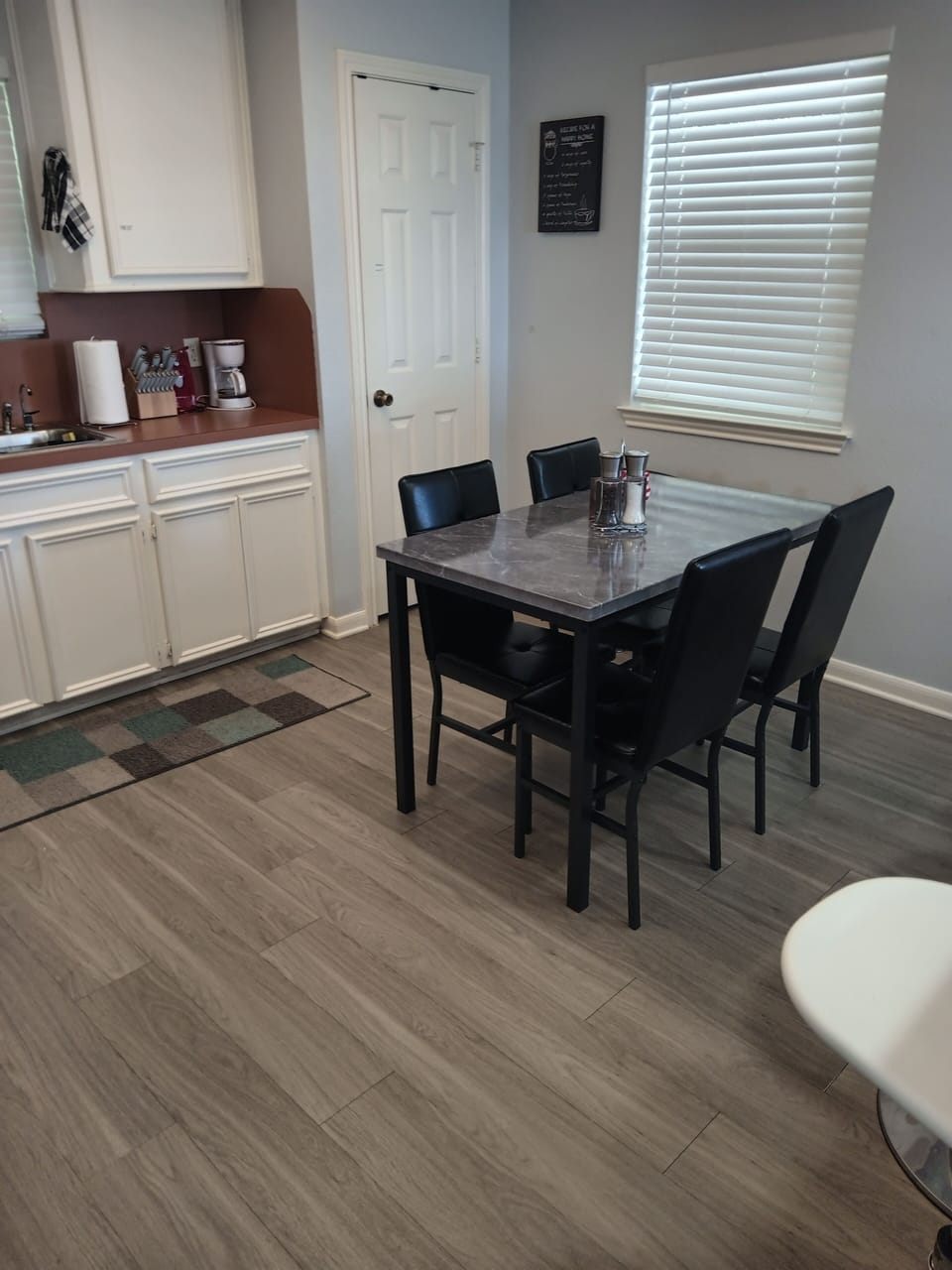 Kitchen table
