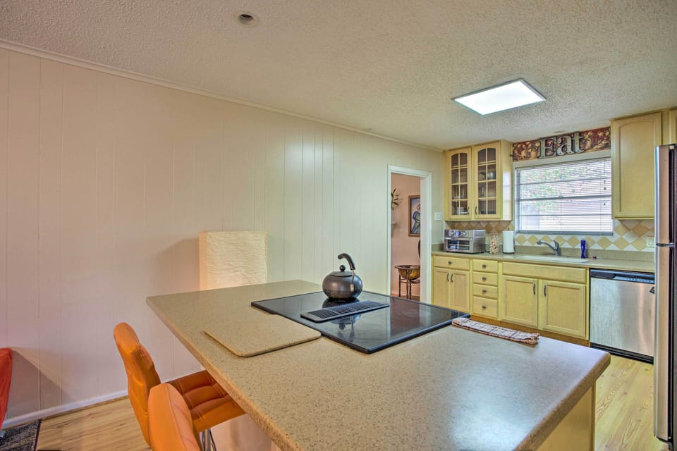 Kitchen | Fully Equipped