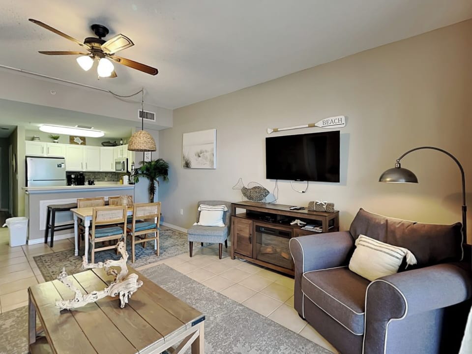 Living Area - TV