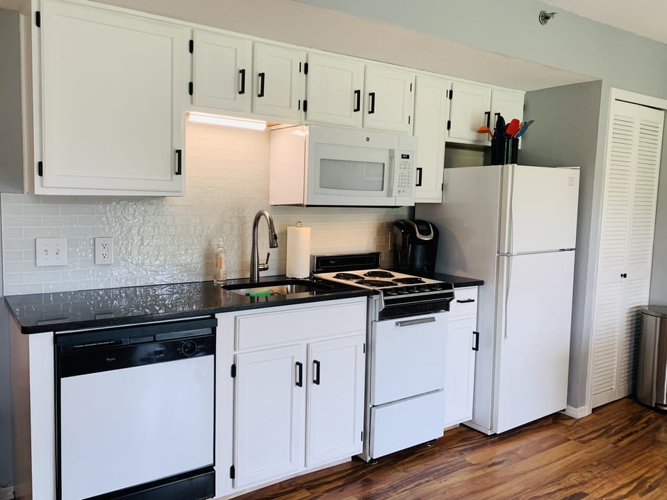 We provide all kitchen essentials to make simple meals during your stay.