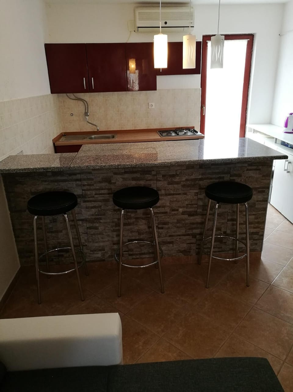 Dining area. Kitchen with Dinningroom