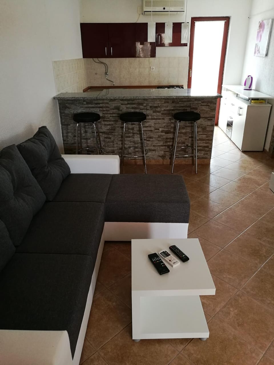 Living area. Livingroom