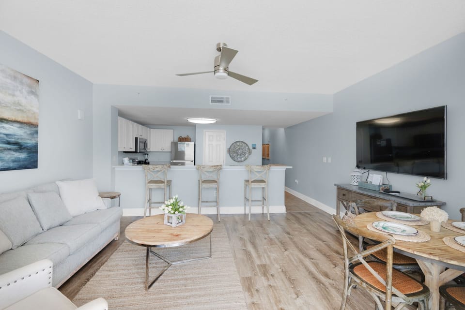 Living room to kitchen view