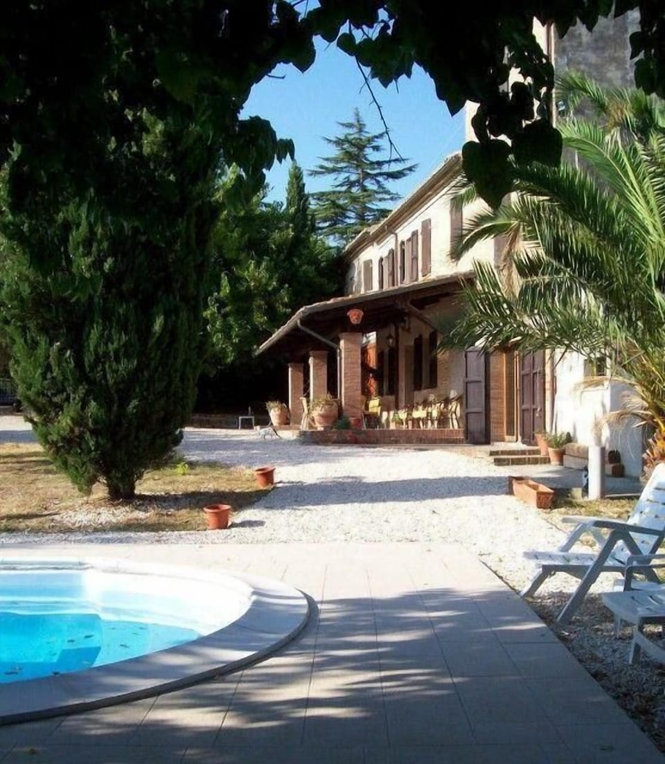 exterior view apartment