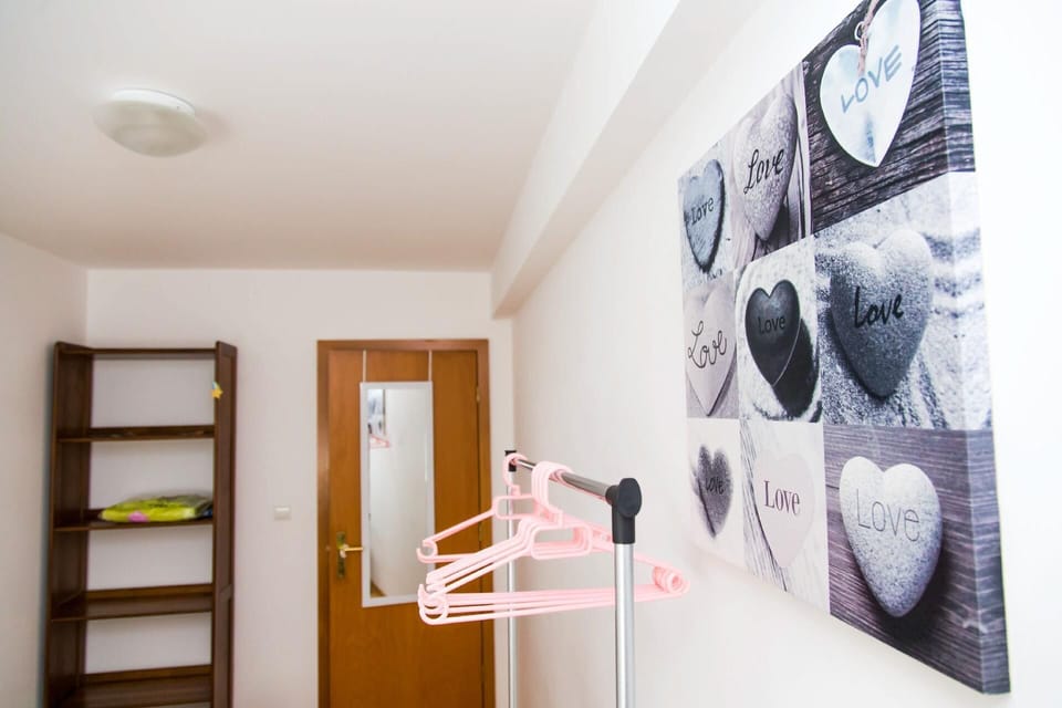 Sleeping area. Bedroom 4