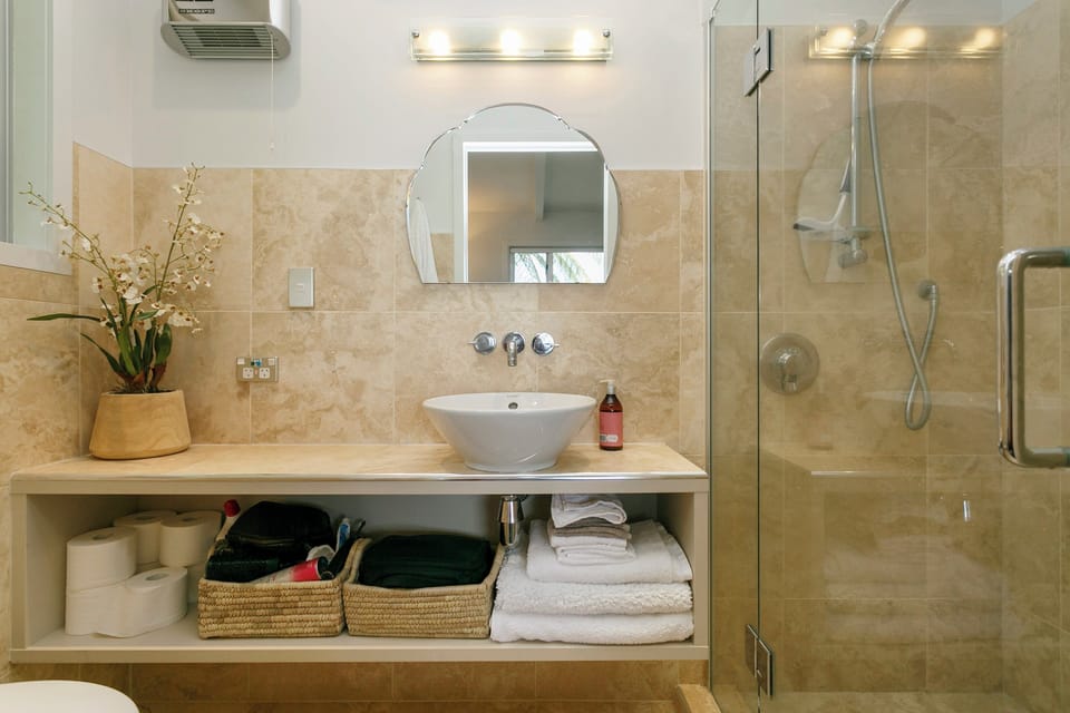 Ensuite bathroom