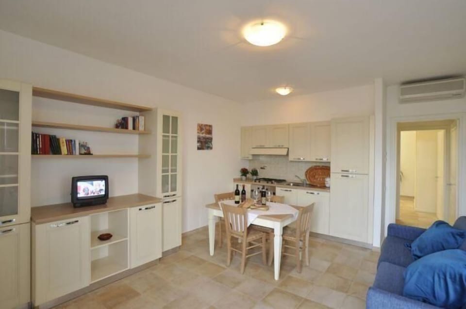 Two room apt on the ground floor with terrace