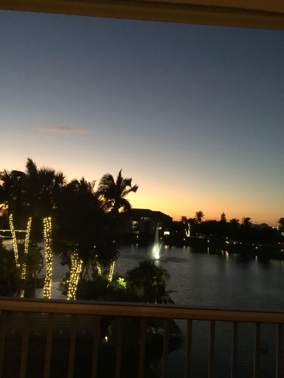  Night time view from Lanai