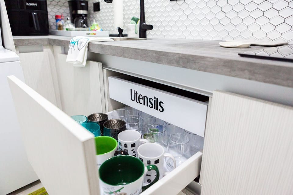 All type of glasses, for water, mugs, beer, champagne, and cocktails