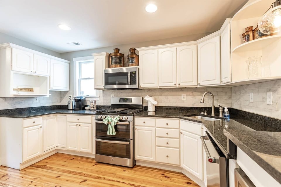 "This home is spectacular! Newly remodeled with a beautiful kitchen and spacious bathrooms!"