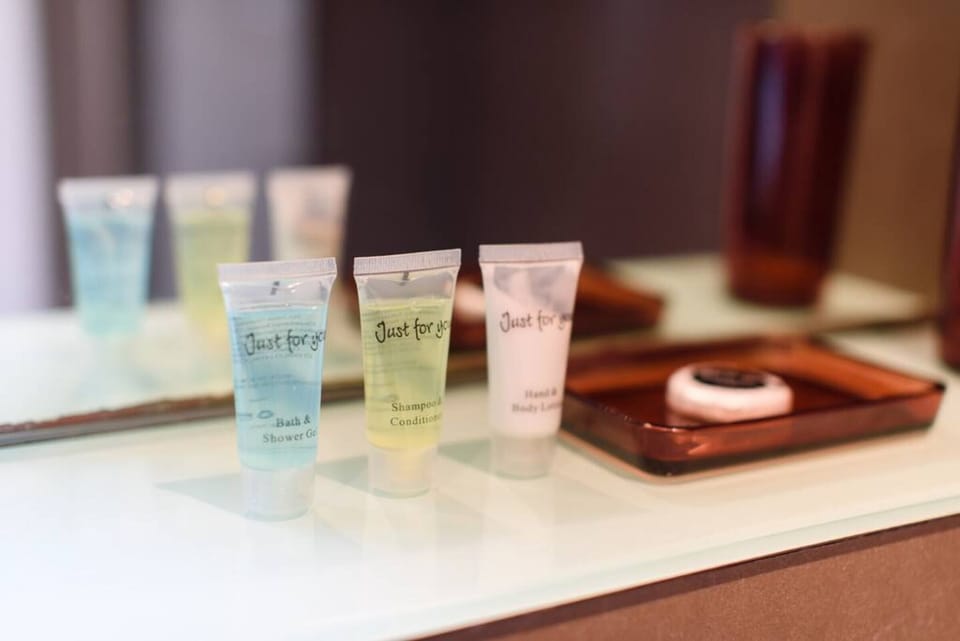 Bathroom amenities