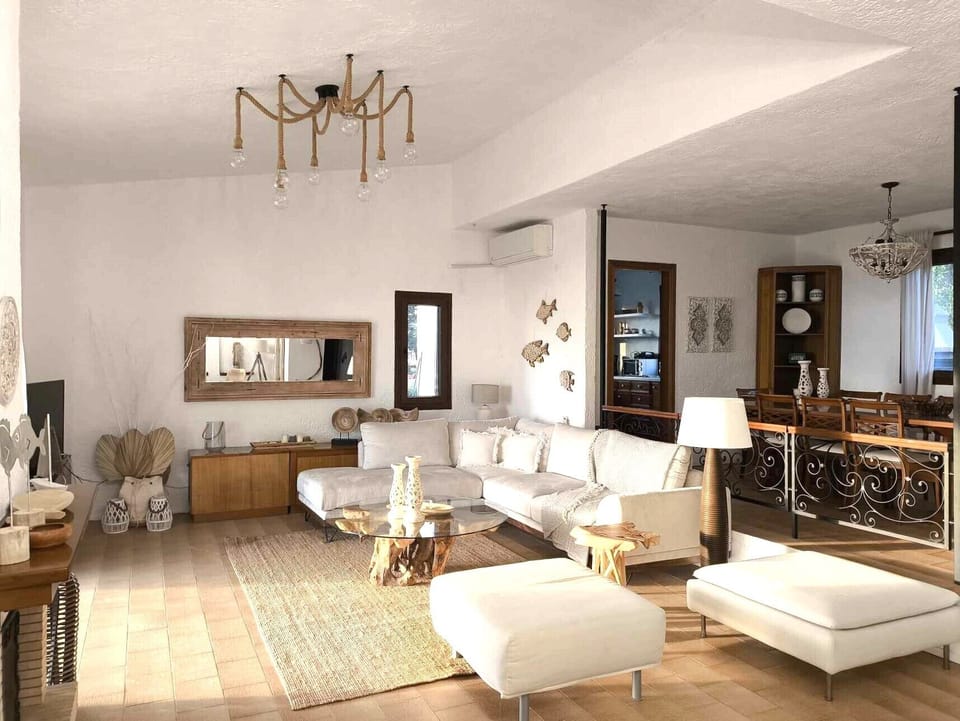 ground floor living room 