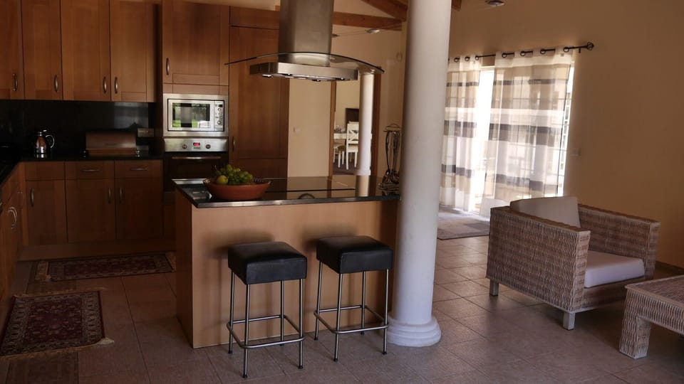 Kitchen area