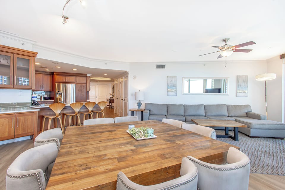 Dining Room 1.1