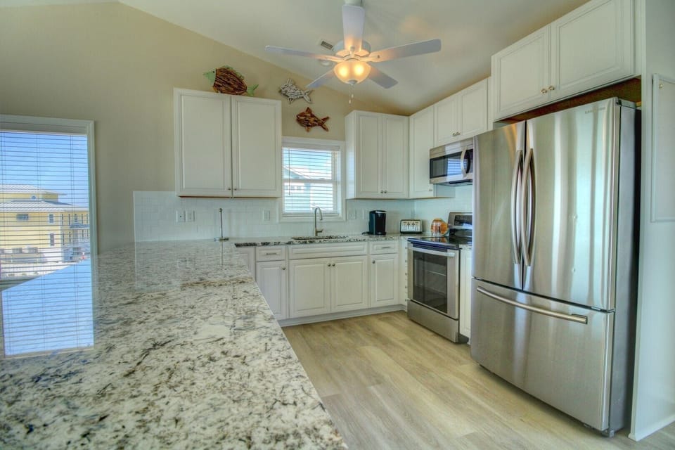 Kitchen 2