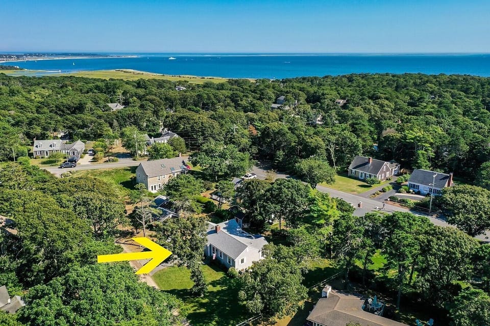 Location of house- .5 miles to the beach!