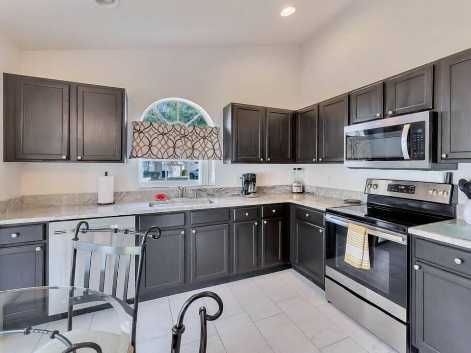Fully stocked kitchen