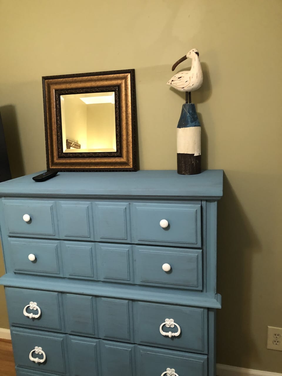Queen Bedroom