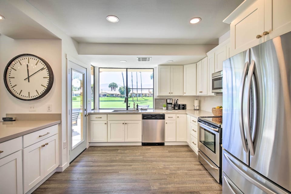 Gourmet Kitchen | Fully Equipped