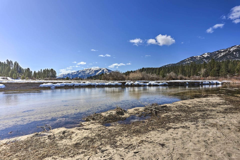 Beach Access | Mountain Views