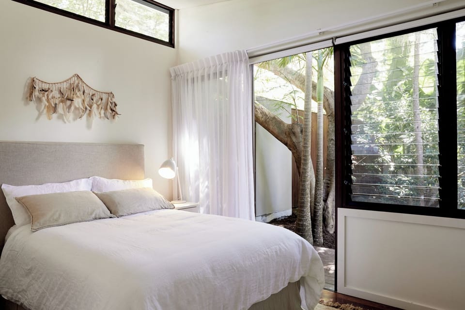 210325-Picadilly-Pavilions-Brays bedroom-0535